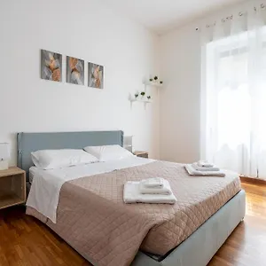 Cesare's Nest - Super Position , Milan Italy
